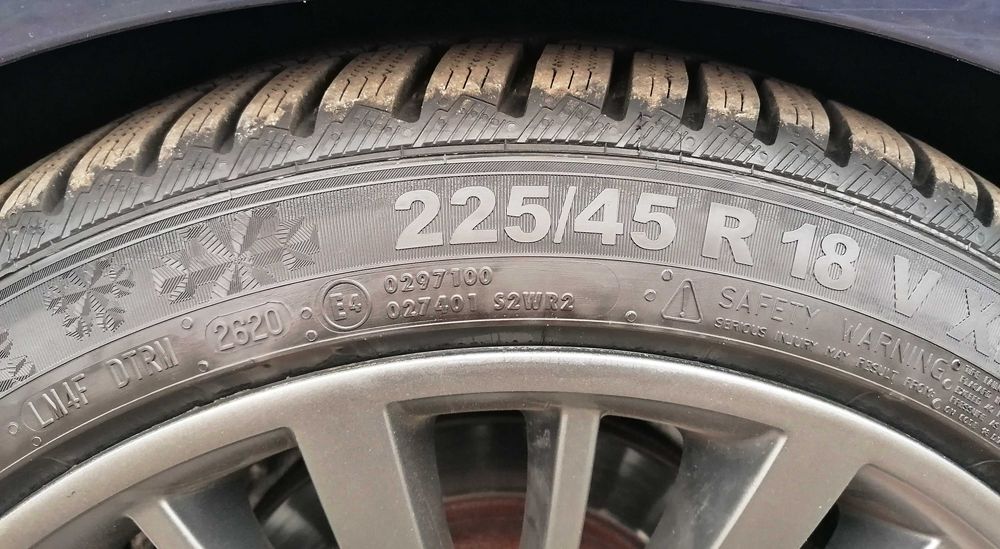 BMW 320 Luxury / КАТО НОВА /Обслужена / Реални километри