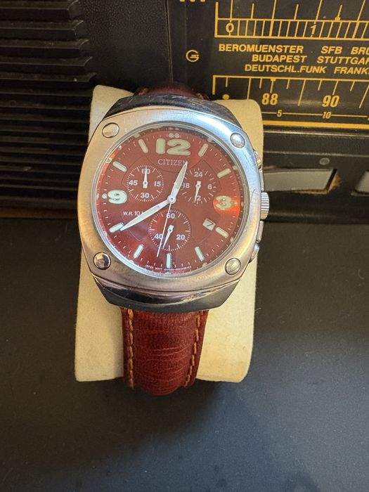 Citizen Chronograph – Red Dial (Early 2000s)
