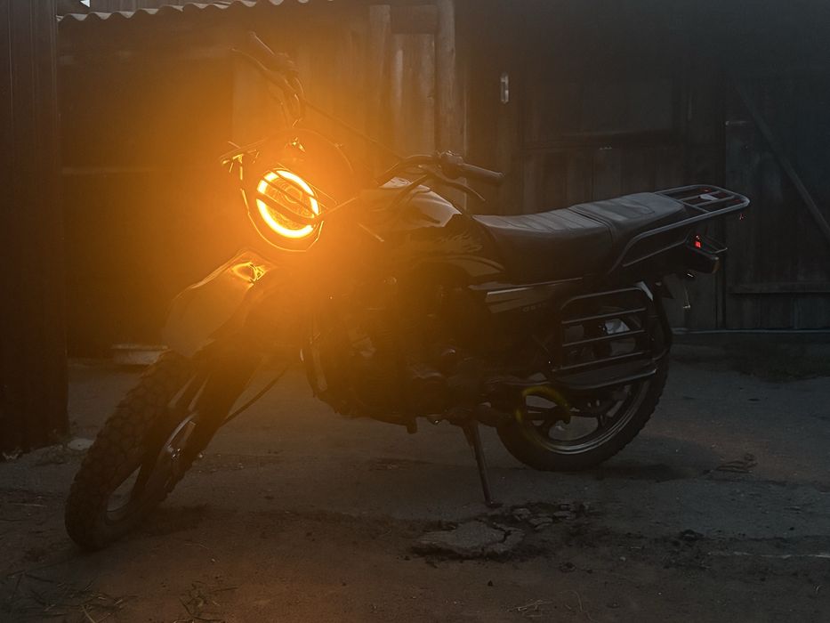 Мотоцикл GSX 150 20Z4