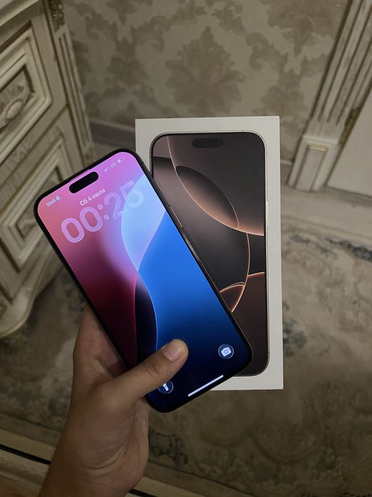 iPhone 16 Pro Max