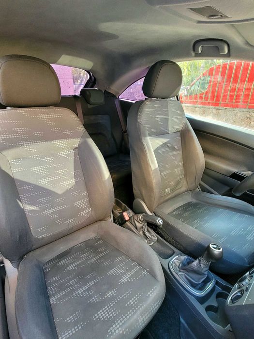 Masina Opel Corsa D