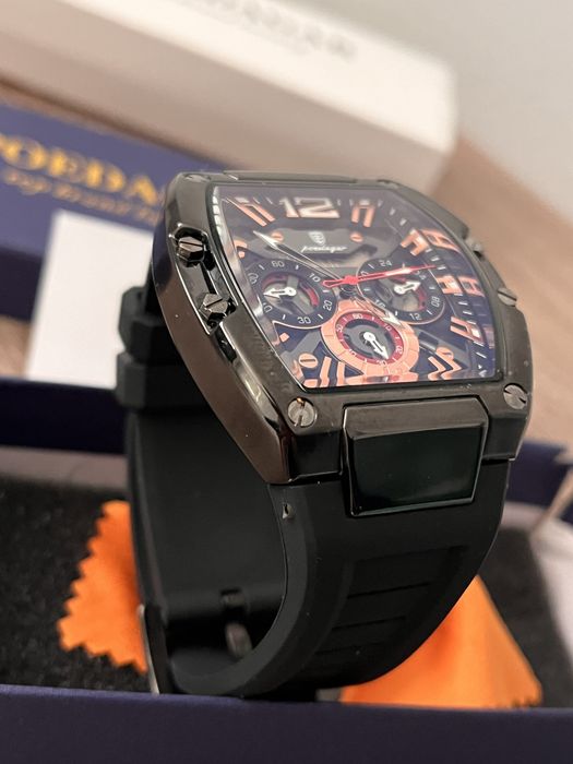 Часовник Poedagar