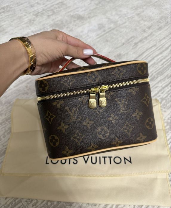 Косметичка Louis Vuitton Nice medium