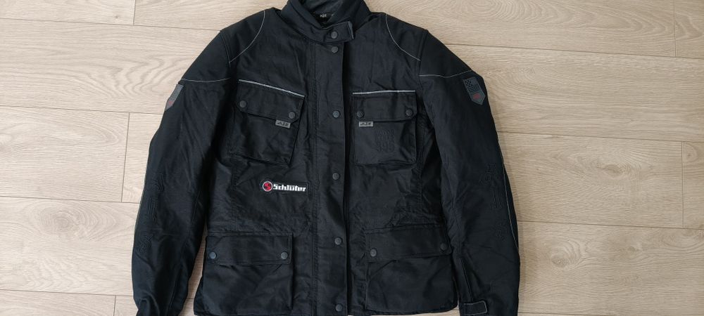 Мото екипировка различни модели