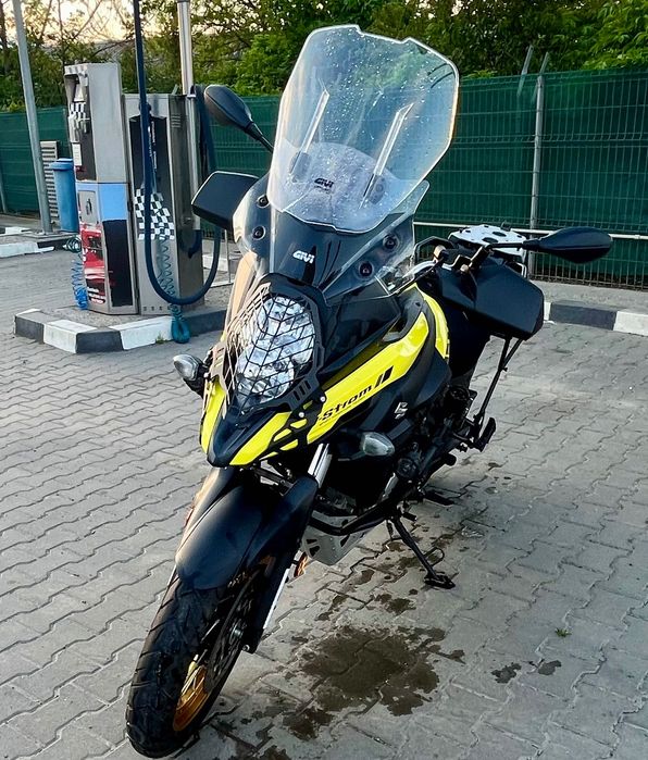 Suzuki V Strom 650 XT
