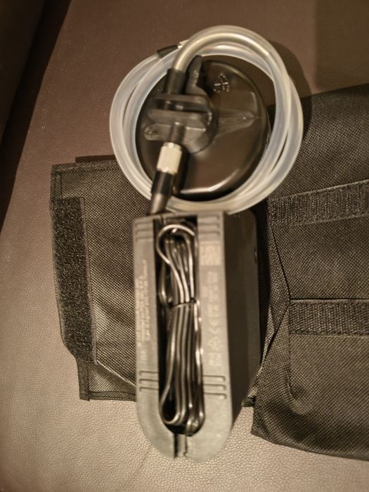 Kit spuma poliuretanica și compresor