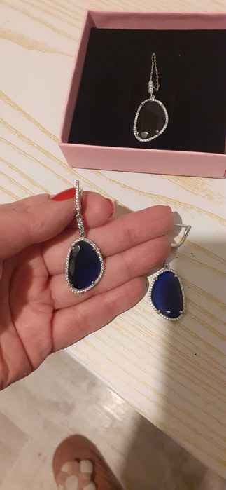 Set bijuterii argint si pietre