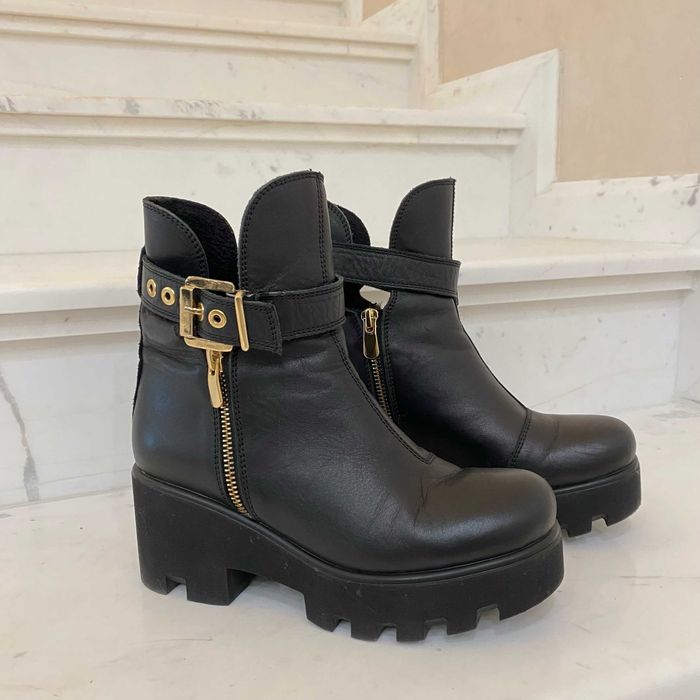 Дамски боти от естествена кожа