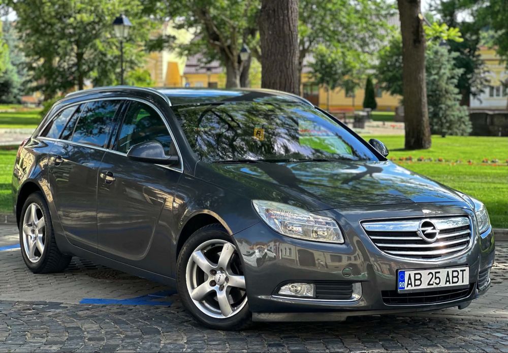 Opel Insignia 2.0CDTI -An 2010/Euro 5 - Foarte Întreținut