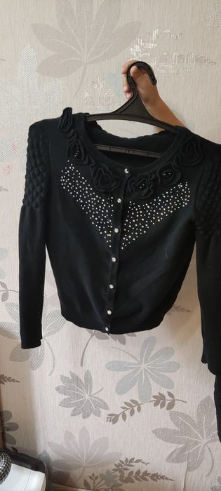 Продам школьные вещи на девочку