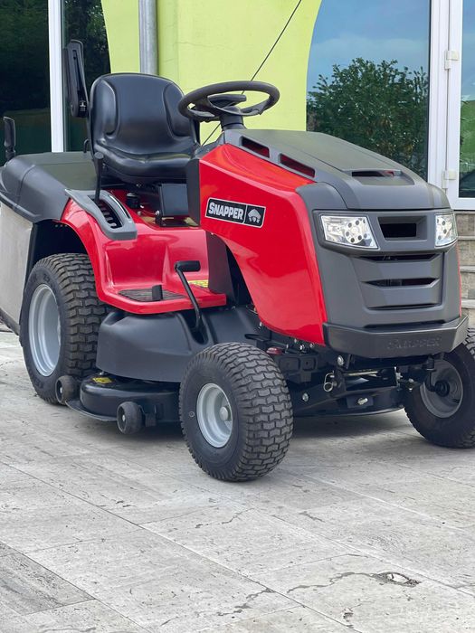 Tractoras de tuns iarba Snapper 28 HP Vtwin Premium