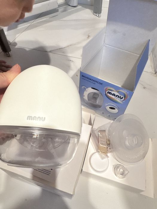 Молокоотсос Manu электрический