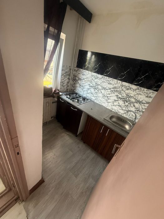 Garsonieră de închiriat