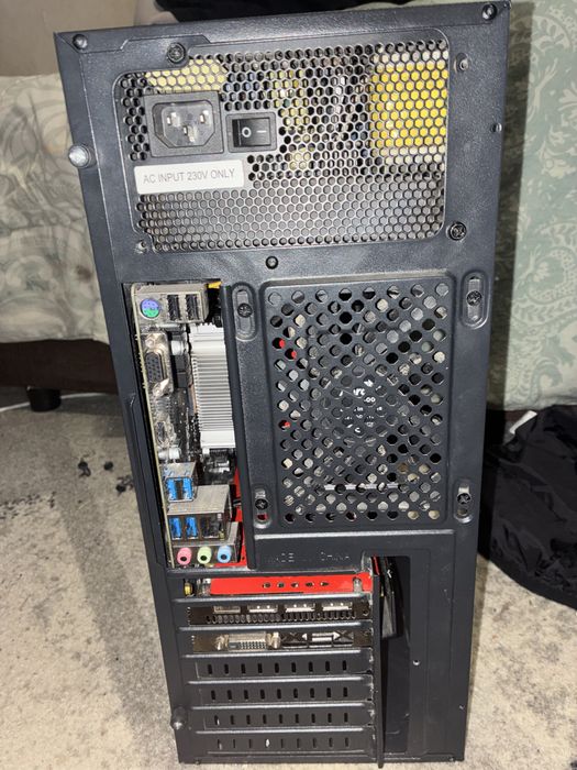 Настолен Компютър за Игри