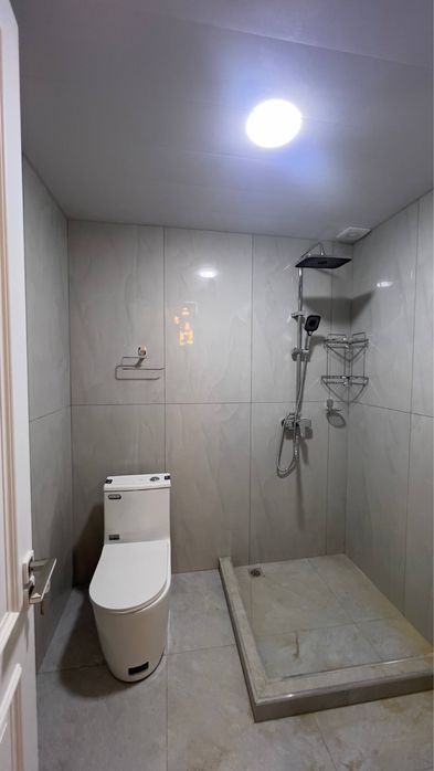 N6938 Toshkent tumani Zamona toyxona roparasi 2 sotix