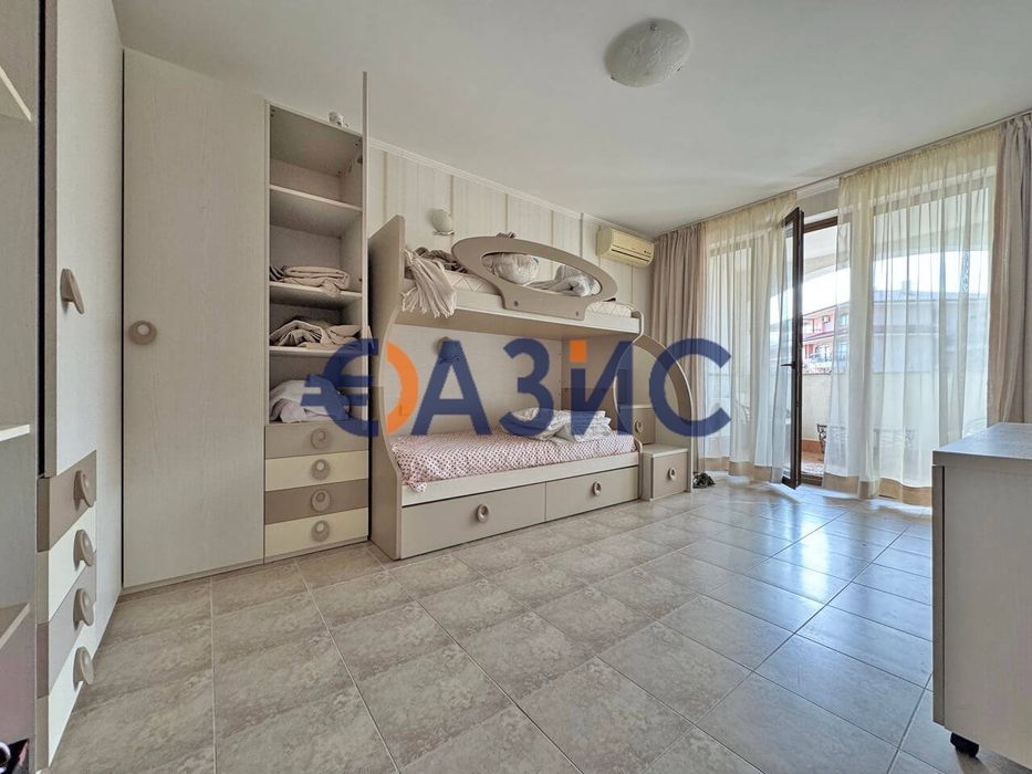 Продава се Тристаен апартамент в Свети Влас - 149 кв.м за 1095 €/кв.м - Снимка #9
