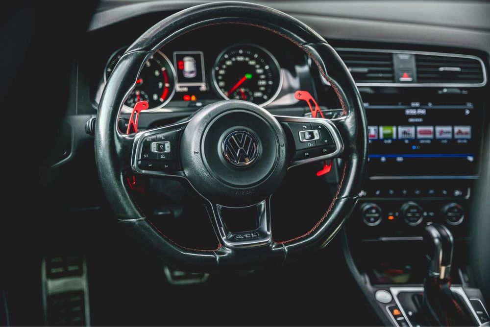 WV Golf VII GTI Performance Black