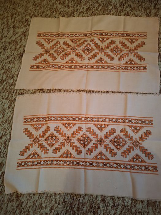 Възглавки, ръчна изработка, битови черги