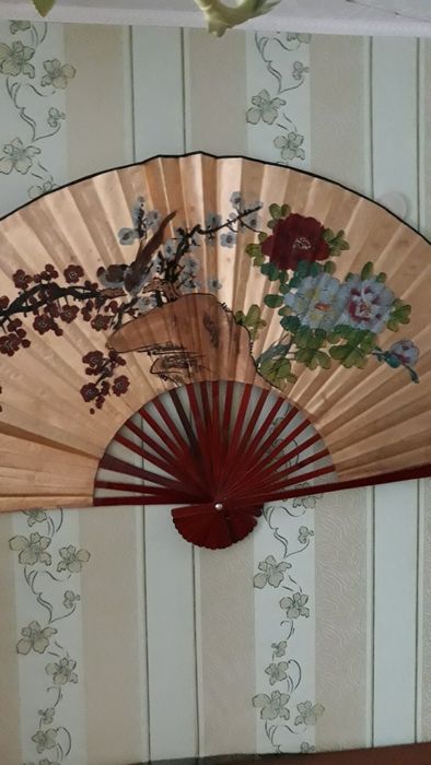 Веер настенный, большой