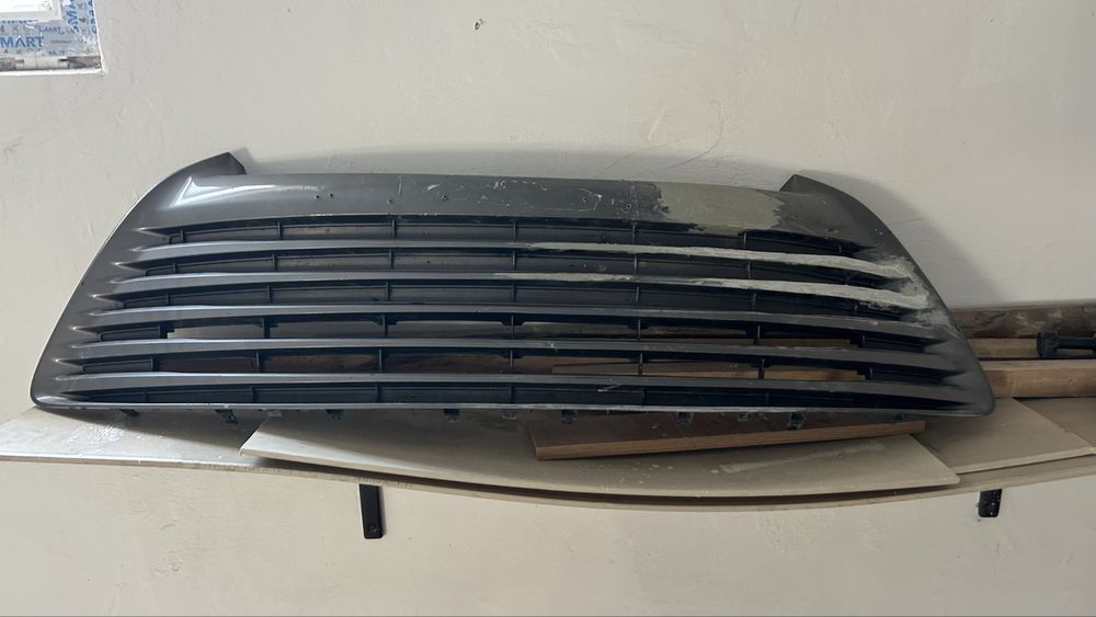 Решотка бампера USA Camry 55