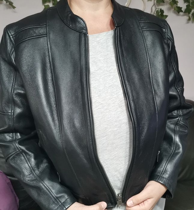 Greacă damă. Piele naturală.