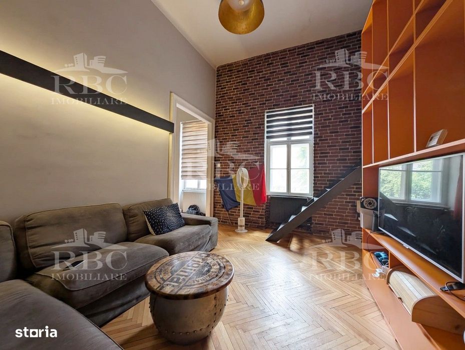 Apartament tip loft in cladire istorica ultracentral — fotografia 1