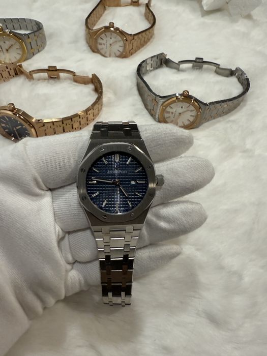 Audemars Piguet de 36 mm- dama, AUTOMATIC