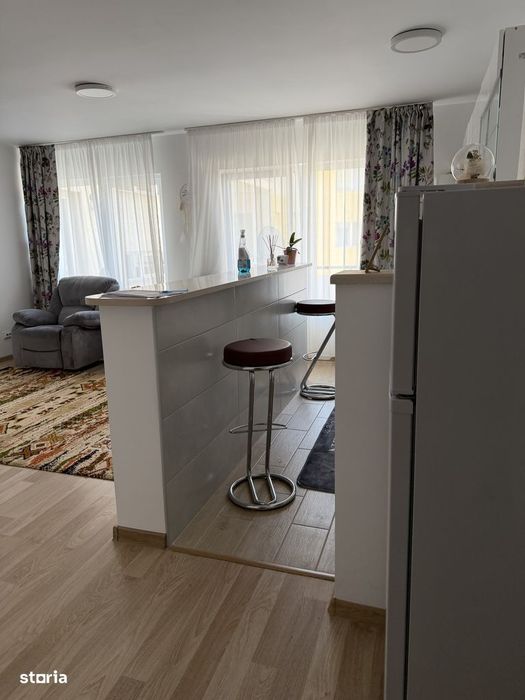 Apartament cu două camere ! Str Florilor !