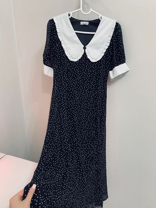 Разгружаю гардероб разные вещи