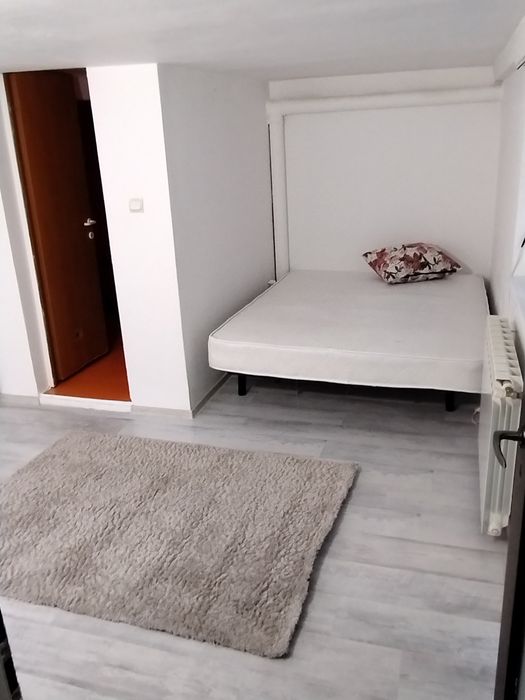 Apartament de închiriat