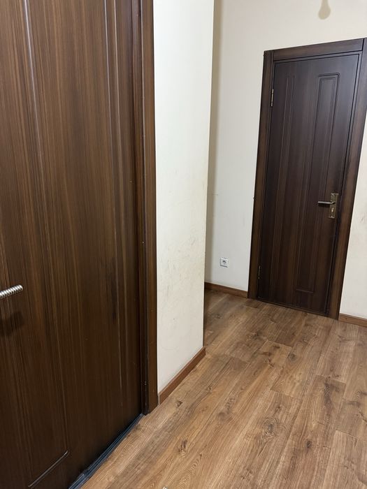 Сотилади 2 хона Сергели