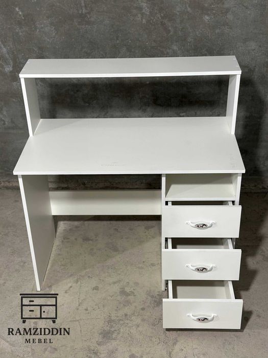 Удобный стол с ящиками | Qulay javon bilan stol