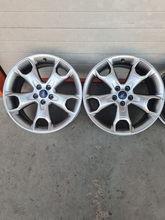 Оригинални джанти за ФОРД ВОЛВО FORD VOLVO R19 5x108 ET52.5 8J