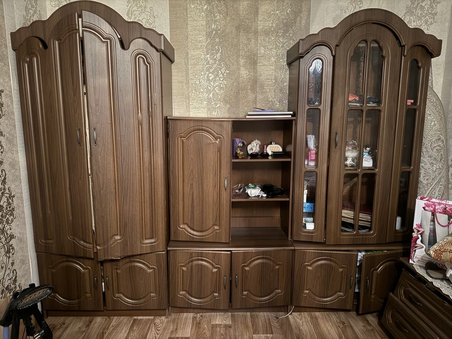 Продам стенку горку за 10000