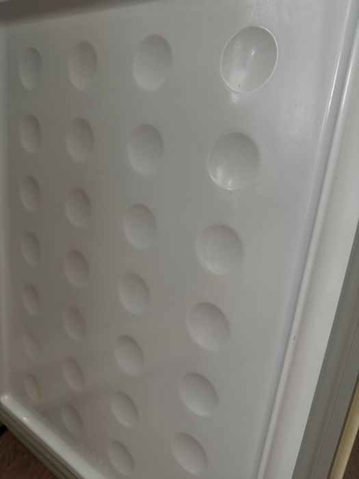 Холодильник Samsung