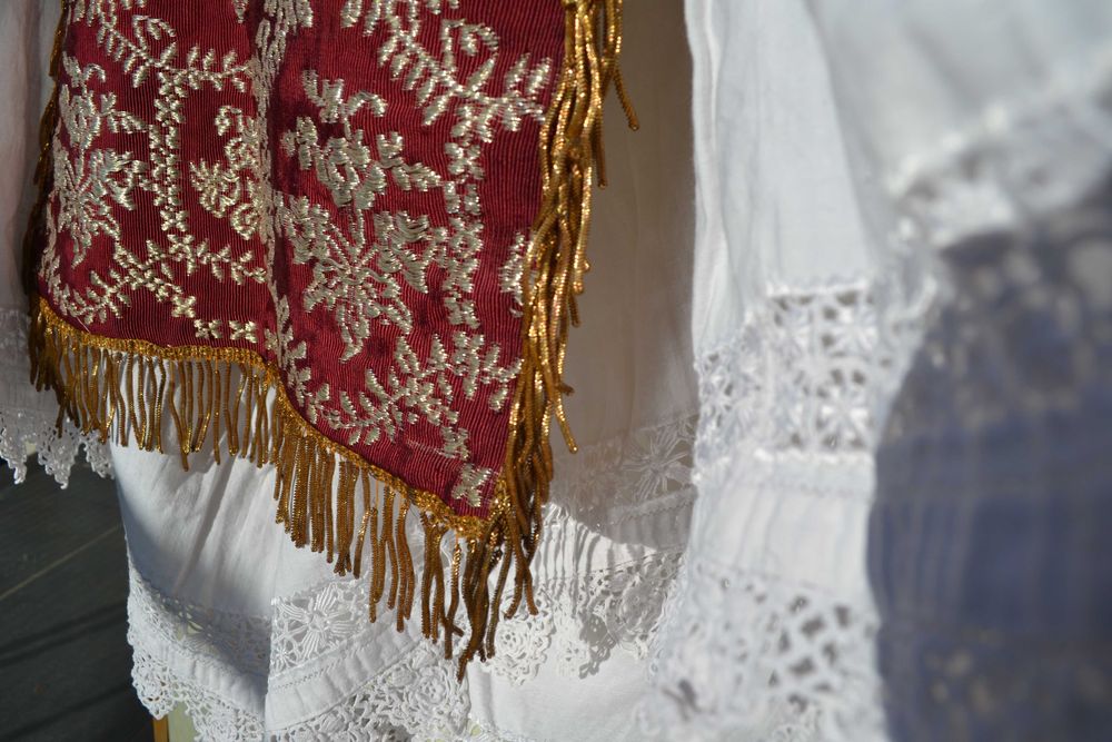 Cotranta de Banat cu fir metalic