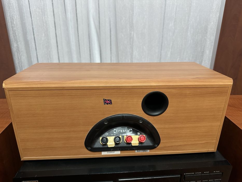 De vanzare sistem 5.1 receiver Onkyo boxe Kef