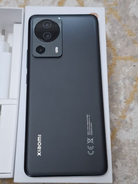 Xiaomi 13 lite 8+4/256 продам или обменяю