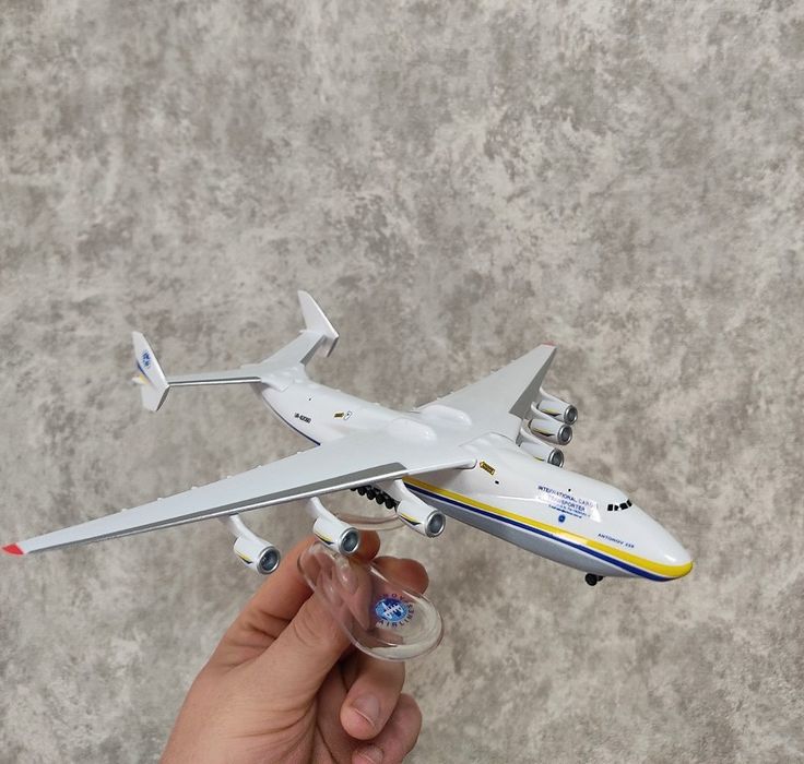 Самолёт Мрия-Антонов-225 (отличный подарок,коллекционная модель)