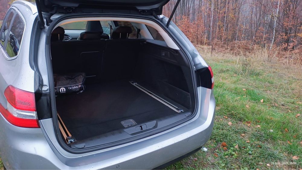 Peugeot 308 motor 1.2 benzina 130 cp