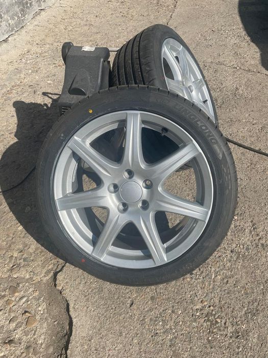 Продам комплект дисков на 18