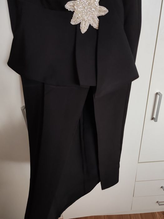 Compleu corset si fusta cu crapeu