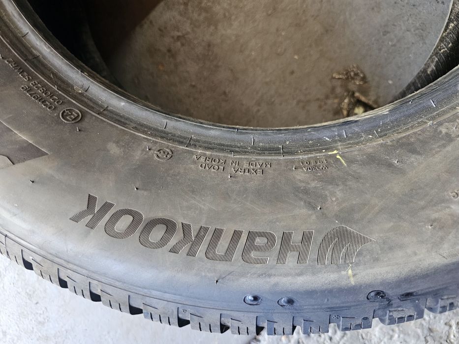 255 60 18 m+s hankook