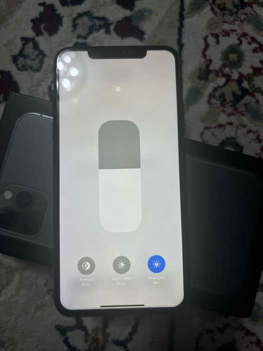 Продам 11 про макс