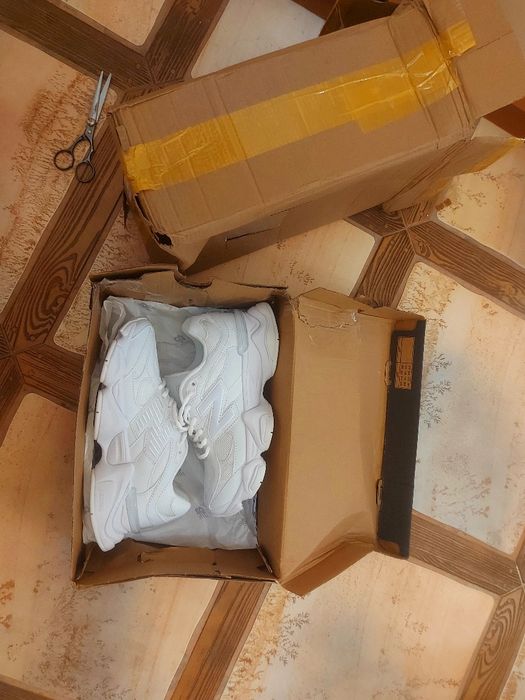 New  Balance маратонки,24см стелка,номер37