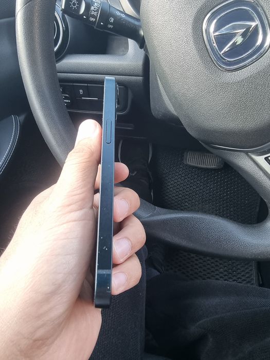 iPhone 13 без ремонт