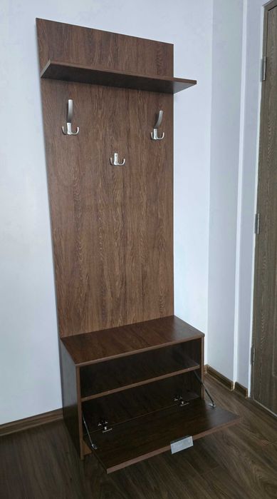 Cuier si pantofar