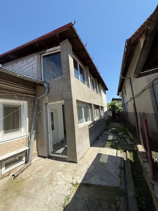 Casa de vanzare bals