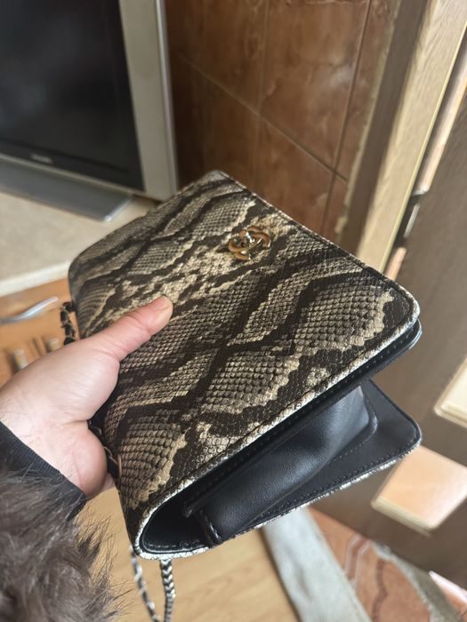 Geanta din piele naturala