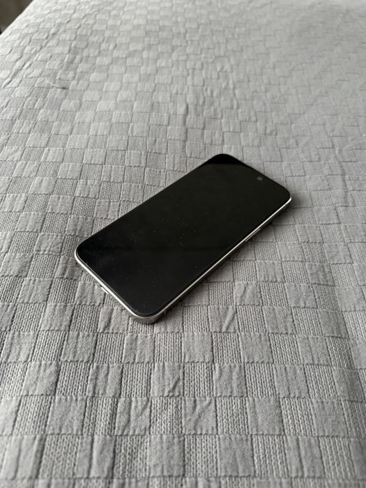 Продам айфон 15 Pro Max 512gb